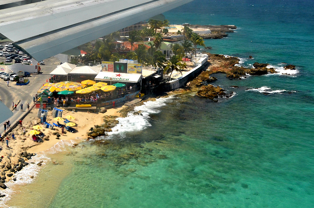 St Martin Sunset Bar Grill Maho Beach Sint Maarten