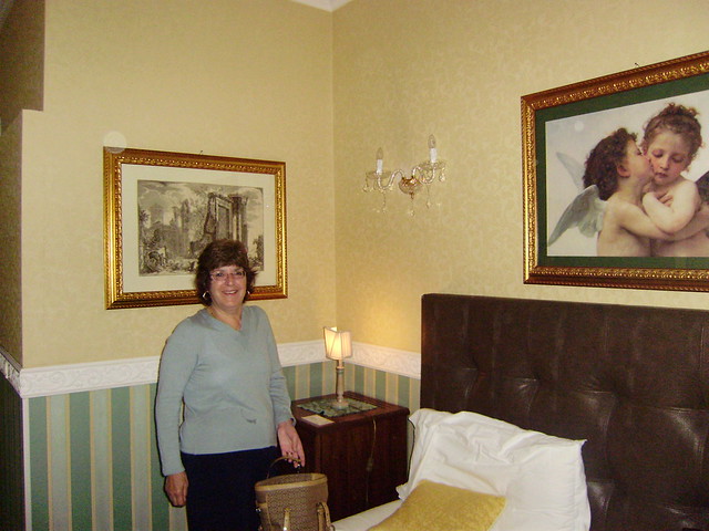 Lois in our room, Residenza Zanardelli in Rome