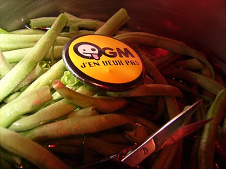 GMO: I don't want it / OGM j'en veux pas | by reflets de vert