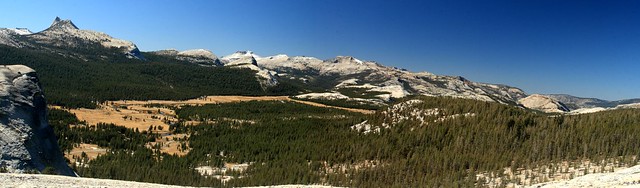 Stitched shot of Tuolumne Meadows from Lembert Dome (view on large)