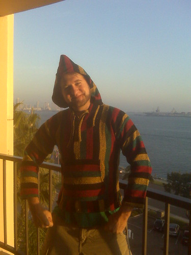 Mexican Rasta Elf'in in a Mexican rasta poncho | Argyleist | Flickr