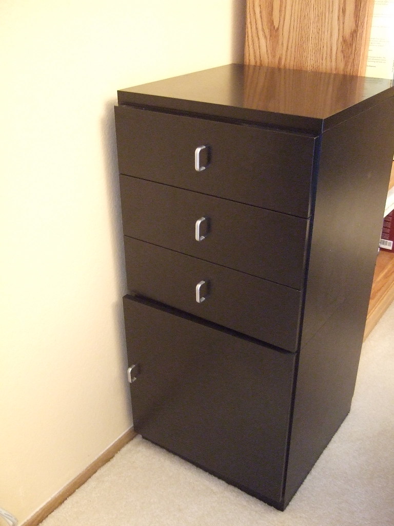 Item No.26 Drawers and cabinet $0 (free) AVAILABLE | Flickr
