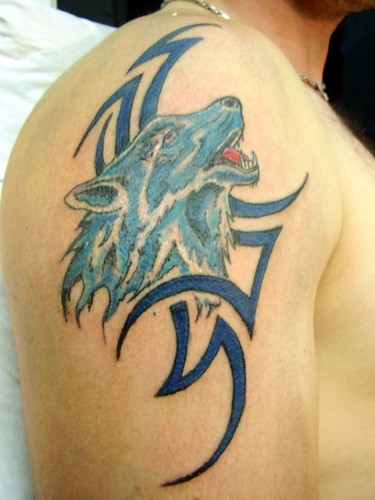 lobo-tribal | by abelarte