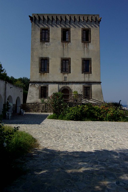Ischia -  Torre di Guevara.