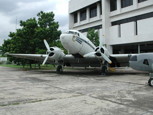 museum thailand force bangkok aircraft air transport royal thai 100views douglas skytrain dc3 donmuang miltary rtaf nikoncoolpix880 c47a