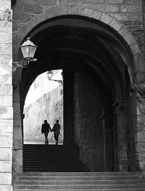 Santiago-de Compostella-arch (Spain, 2000)