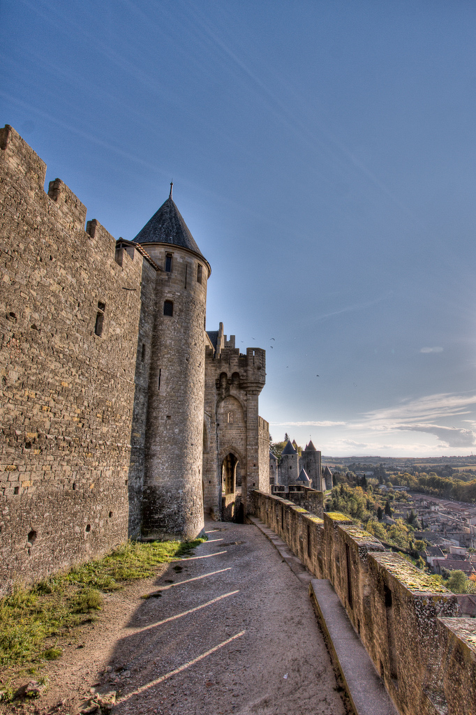 la cité de carcassonne, Forteresse, aude -28 | ÇhяḯṧtÖρнε | Flickr