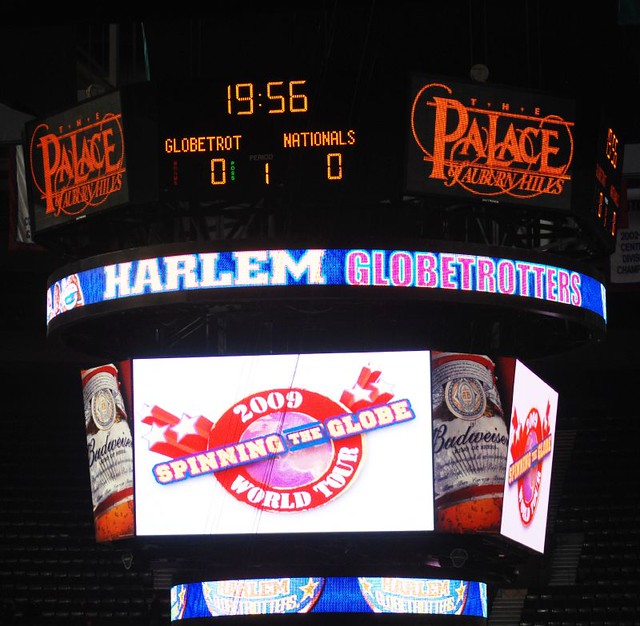 Harlem Globetrotters at the Palace of Auburn Hills 12 28 08
