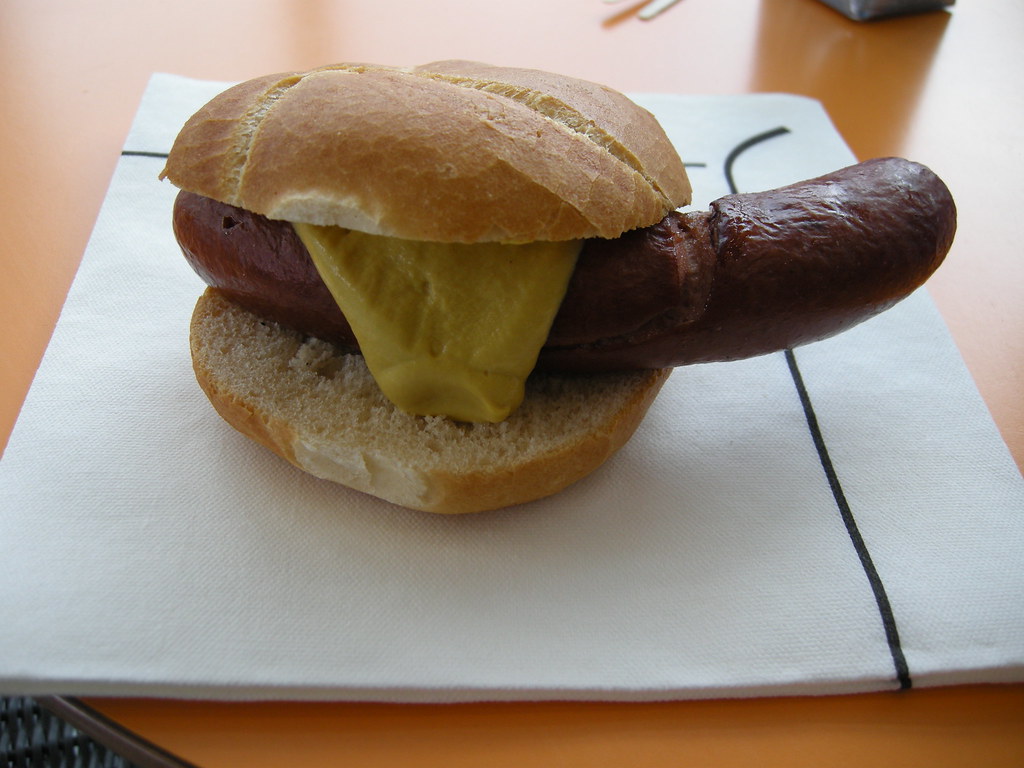 Big Sausage On Roll Sausage Roll German Style R 3 Flickr