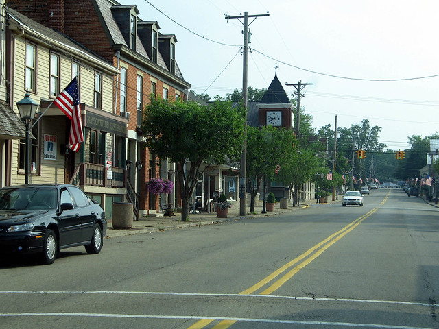 Looking toward bank on Main Street from Miami Street, Waynesville, Ohio