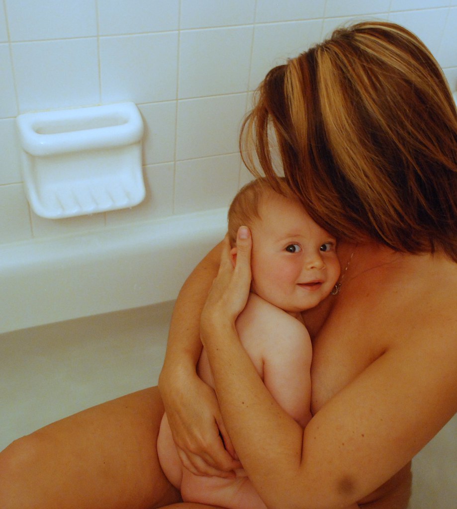 Mom Son Nude Together In Bathtub