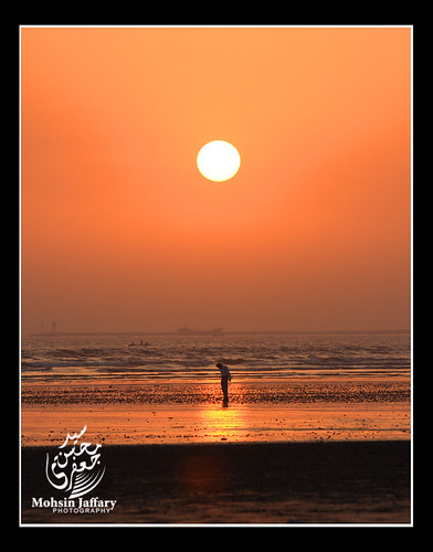 Intezaar [Explored] by Mohsin Jaffery is Back :), <b>
TERE INTEZAR KI RAIT PE

koi lafz mainay likha na tha
Koi harf mainay kaha na tha
Koi Khuwab mai