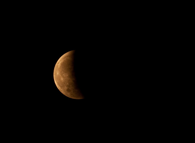 Eclissi di Luna di Tiziano Caviglia