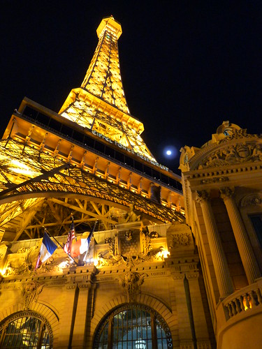 Paris Hotel, Las Vegas | Craig Howell | Flickr