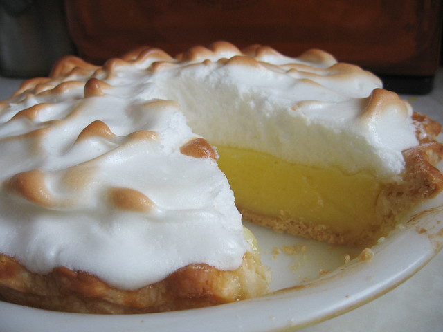 eez a lemon meringue pie!