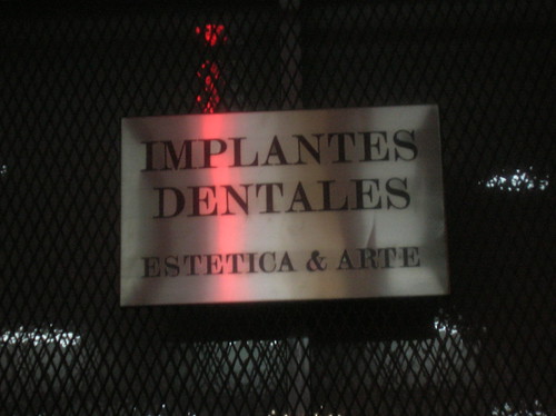 Implantes dentales | by Gatomágico