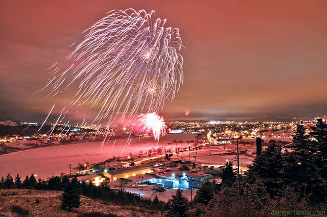 St. John's Newfoundland 2009 New Year Fireworks at Quidi Vidi Lake 9