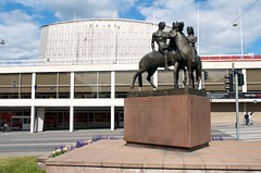 Friendship statue and Concert Hall