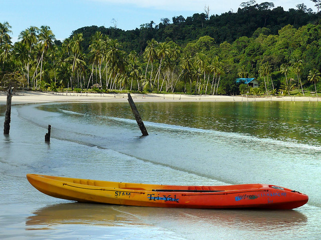 Kayaking on Koh Kooh