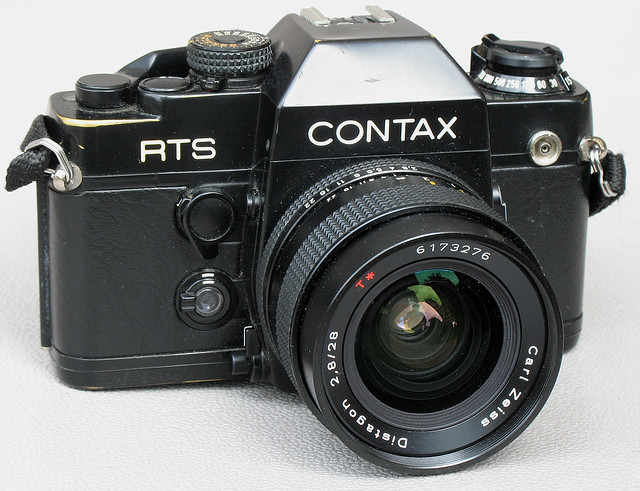 Contax RTS11 with Zeiss Distagon 28mm f2.8