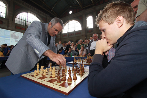 Schach Weltmeister Garri Kasparow Aus Baku Aserbeidschan Flickr schach-weltmeister-garri-kasparow-aus-baku-aserbeidschan-flickr
