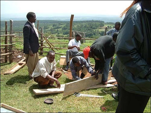 Kenyan Farmers Bear Weather Risk and Rising Losses