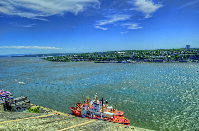 Quebec: St. Lawrence River from La Citadelle