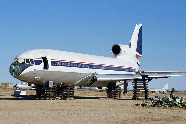 Delta L-1011 N715DA at Mojave