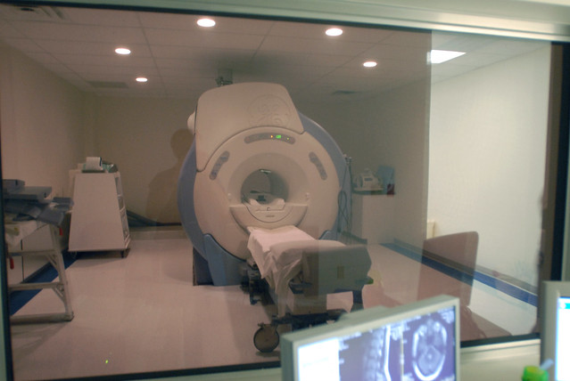 GE Signa Excite 1.5-Tesla MRI, OakBend Imaging Center