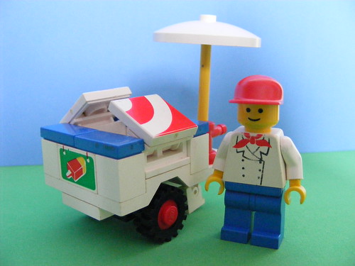 Lego 6601 - Ice Cream Cart (1984) | by F U M A