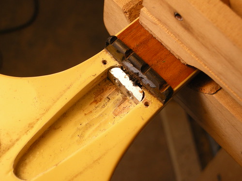 rickenbacker bass truss rod adjustment