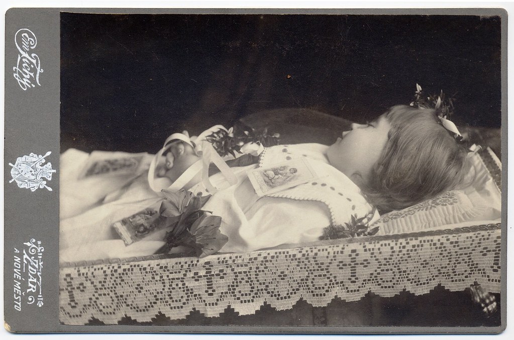 Память умерших детей. Post Mortem викторианской эпохи. Мертвые дети пост Мортем. Фото пост Мортем викторианской эпохи.