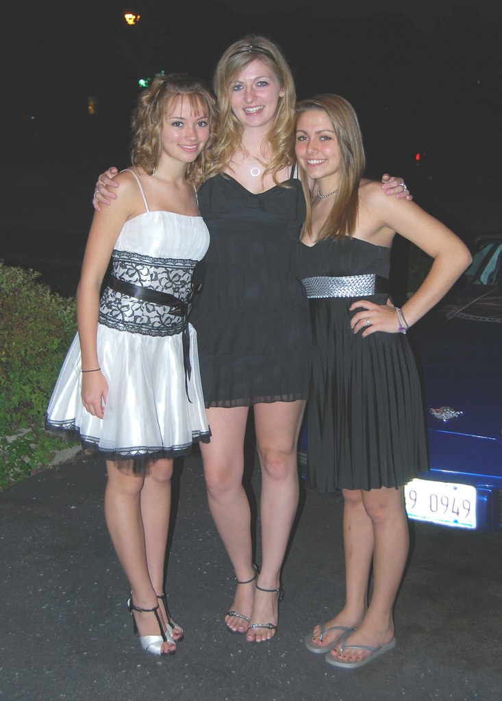 homecoming | Brittany, Shelby, and stephanie going to homeco… | Flickr