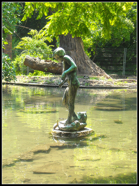 Statue of a lobster-catcher, Margaret Island, Budapest