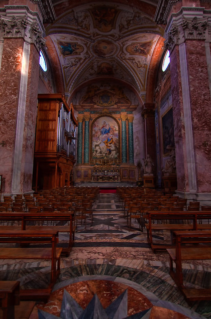 Santa Maria della Vittoria & Roma (HDR)