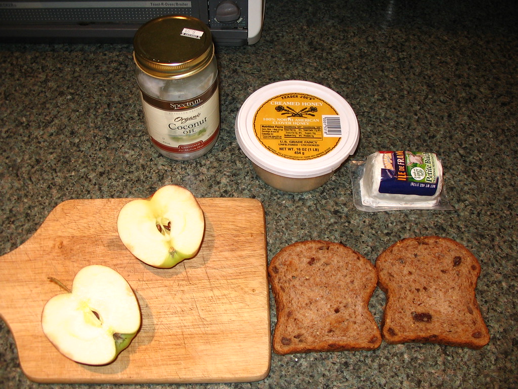 Whole Wheat Apple Raisin Bread