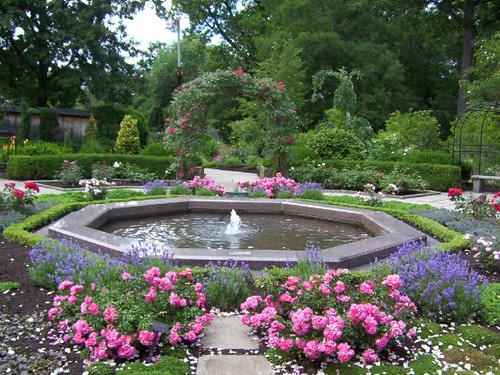 Cleveland Botanical Garden Fountain In The Rose Garden Wa Flickr