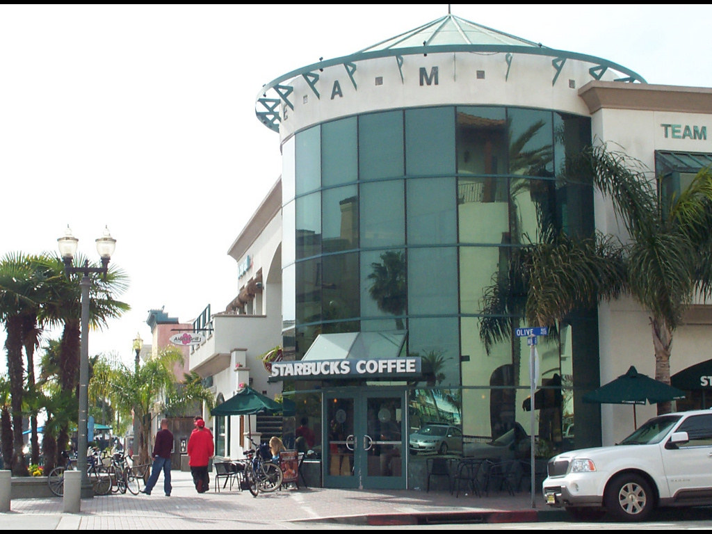 Main Street Downtown .