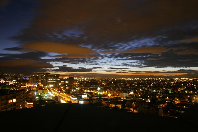 Bogotá al anochecer