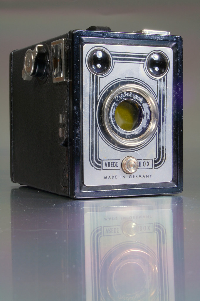 Vredeborch Vrede Box | Vredeborch Vrede Box ~1950 Meniscus l… | Flickr