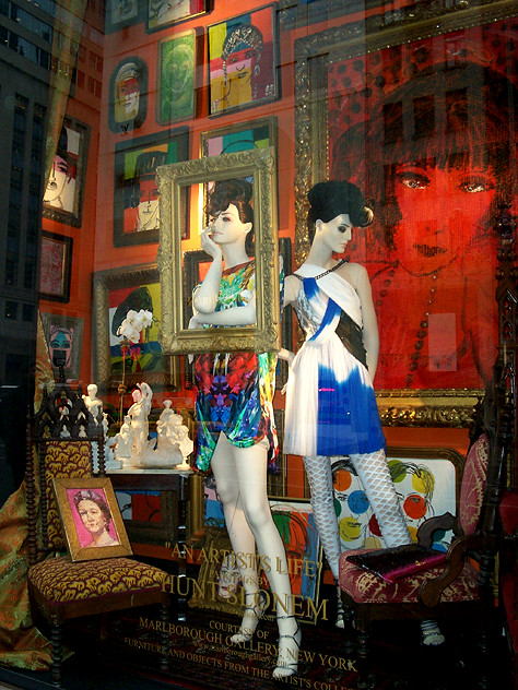 Art, Red (close-up) | Bergdorf Goodman window display featur… | Flickr