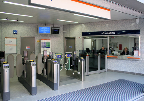 Wapping Overground station | by bowroaduk