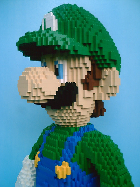 LEGO Luigi - close-up