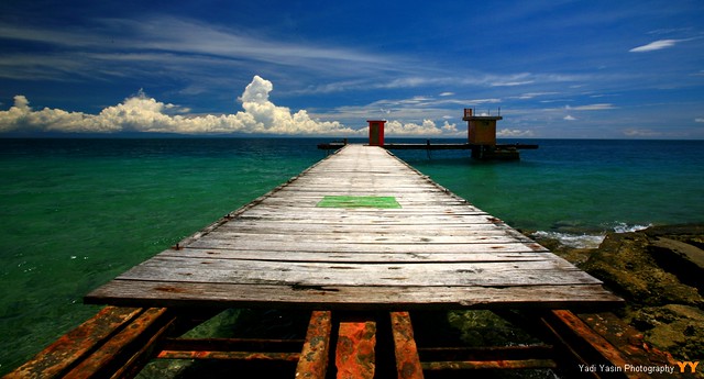 The broken pier in Biak