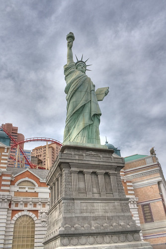 Statue of Liberty by cgreco