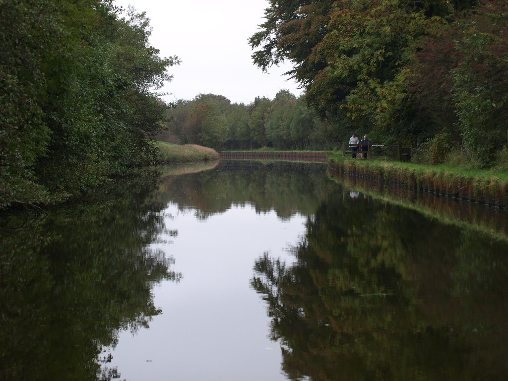 Calm water | Olympus digital camera | Jo Whincup | Flickr