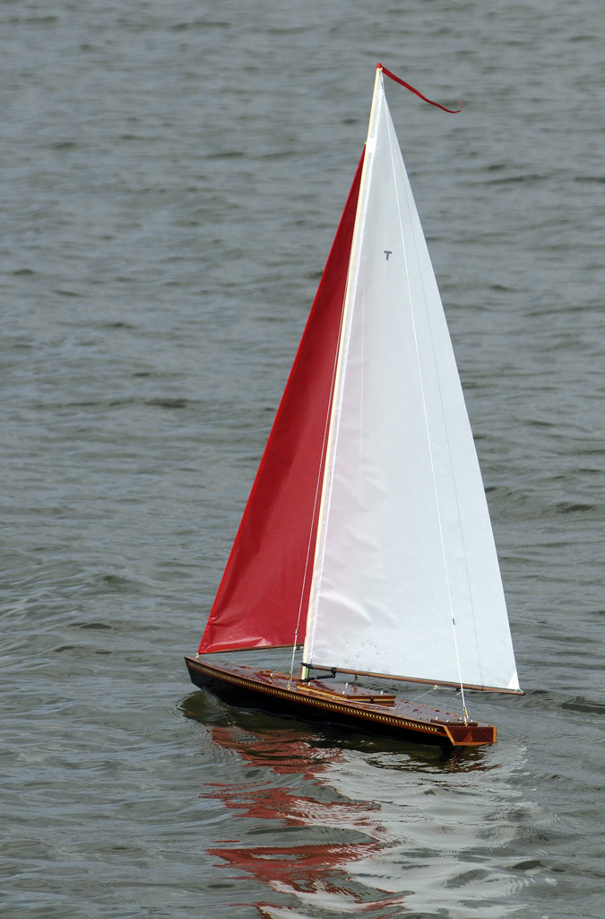 t37 rc sailboat