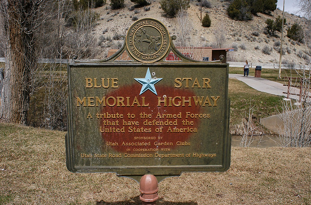 Blue Star Memorial Highway plaque at Tucker... 20060411_9299