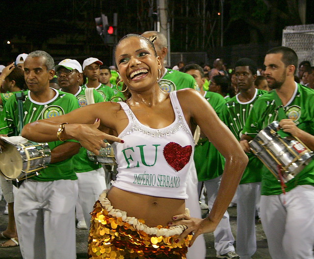 Carnaval 2009 - Quitéria Chagas Rainha de Bateria do Império Serrano