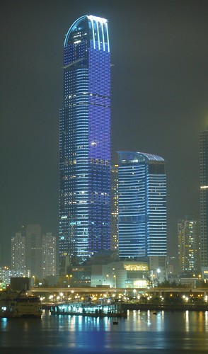 Hong Kong - Nina Tower by cnmark